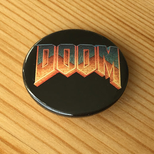 Doom (1993) (Black) (Badge)