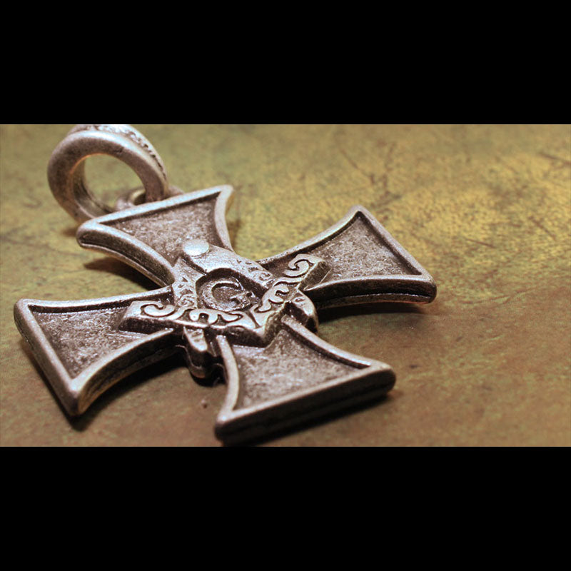 Freemason Iron Cross (Antique Silver) (Pendant)