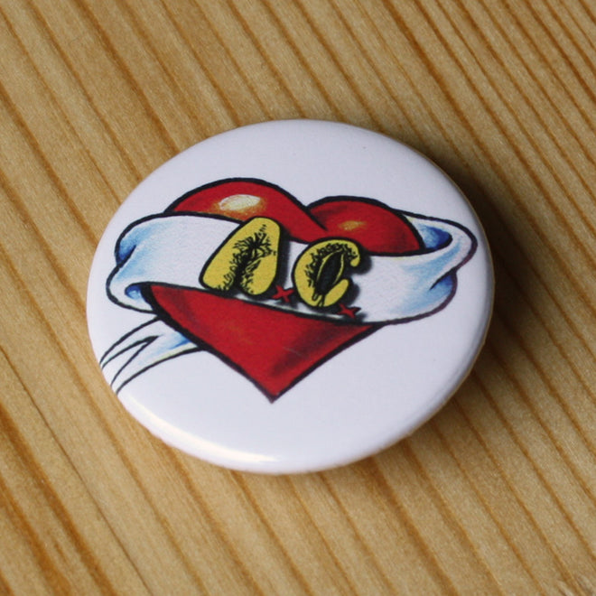 AxCx - Heart (Badge)