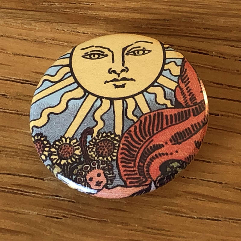 Rider-Waite Tarot (The Sun) (Badge)