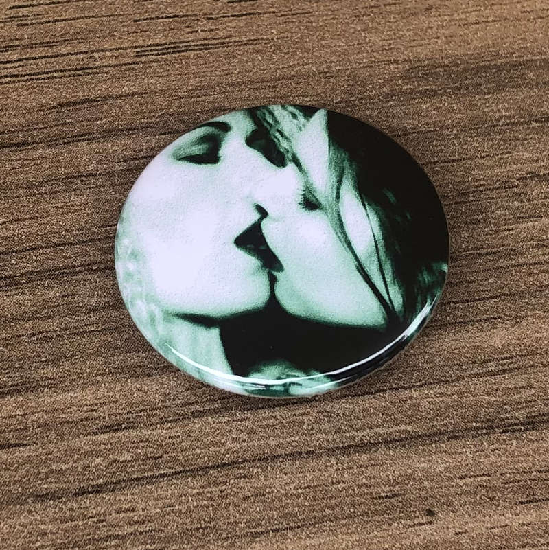 Type O Negative - Bloody Kisses (Alt) (Badge)