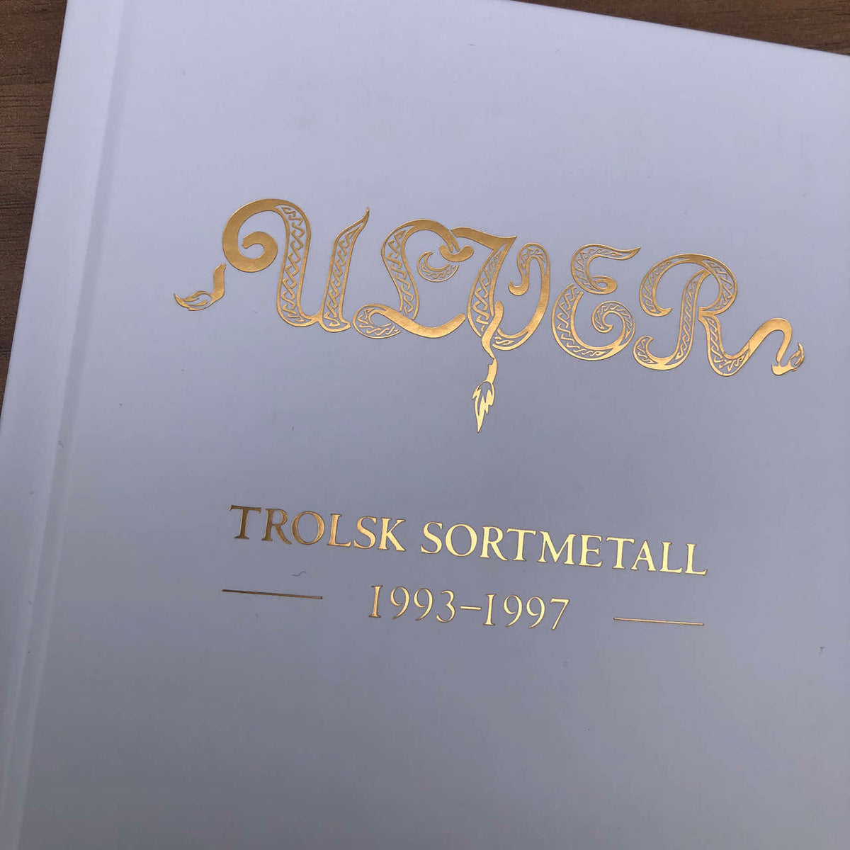 Ulver - Trolsk sortmetall 1993-1997 (Hardcover Book)