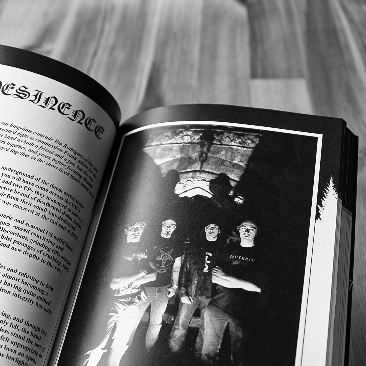 Cult Never Dies: The MegaZine (Paperback Book)