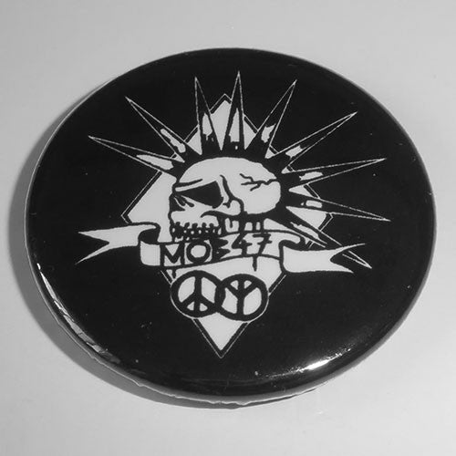Mob 47 - White Logo Skull (Badge)