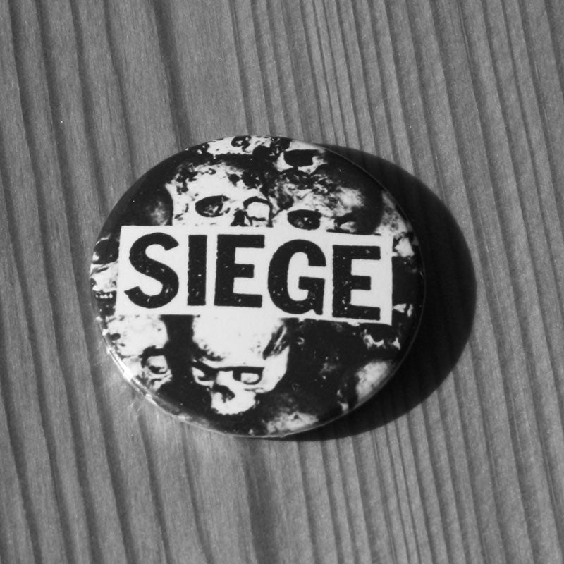 Siege - Drop Dead (Skulls) (Badge)
